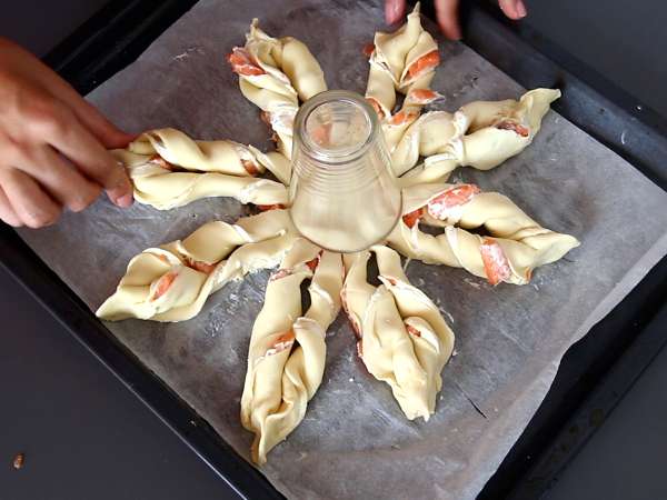 Puha tészta lazaccal és fromage frais-val, tökéletes aperitifként való nassolásra. - Előkészítés lépés 5