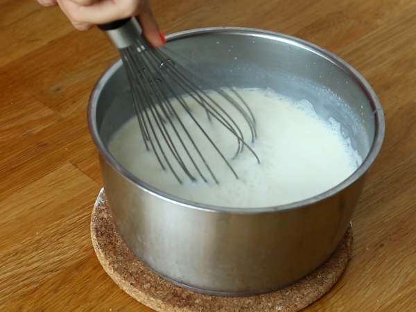 Vanília panna cotta, a klasszikus recept az otthoni elkészítéséhez - Előkészítés lépés 3
