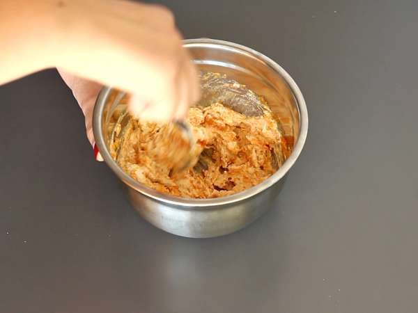 Caramelle, cukorka alakú ravioli sütőtök és ricotta töltelékkel - Előkészítés lépés 6