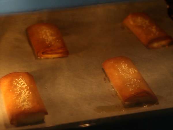 Feta Saganaki, a görög recept a feta-mézes ropogtatnivalókhoz - Előkészítés lépés 5