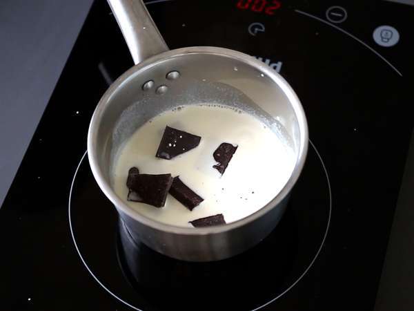 Csokoládé és nugát csészék. Egyszerű recept - Előkészítés lépés 9
