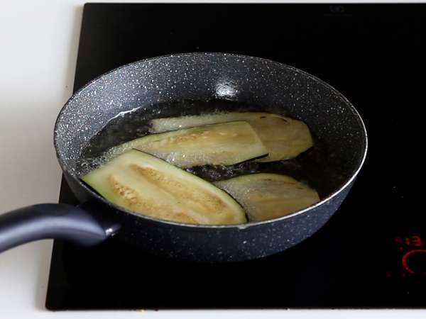 Padlizsán parmigiana, a hagyományos recept lépésről lépésre! - Előkészítés lépés 5