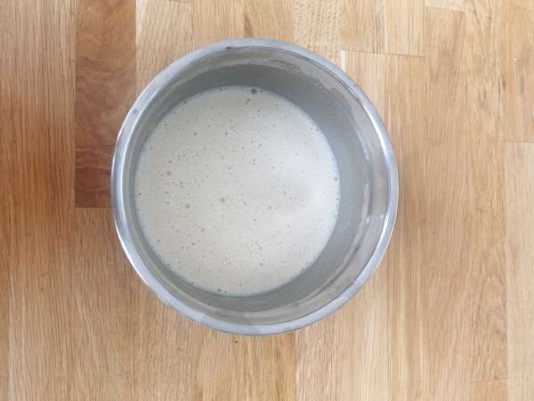 Könnyű sárgabarack clafoutis - Előkészítés lépés 3