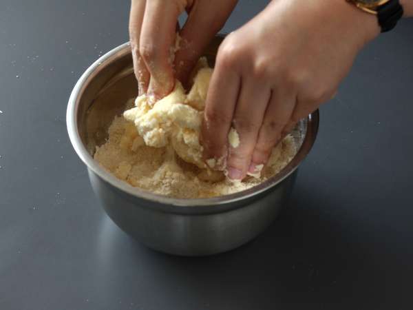 Express piros gyümölcsös torta - Előkészítés lépés 2