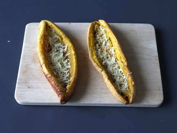 Darált hússal és reszelt sajttal töltött plantains - Előkészítés lépés 7