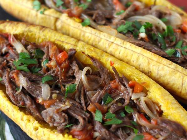 Darált hússal és reszelt sajttal töltött plantains - Előkészítés lépés 8