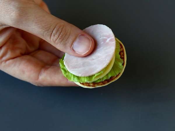 Blini tál töltelékkel, a tökéletes változatos aperitif az ünnepi szezonban - Előkészítés lépés 1