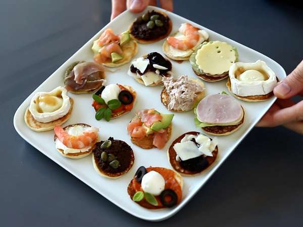 Blini tál töltelékkel, a tökéletes változatos aperitif az ünnepi szezonban - Előkészítés lépés 10