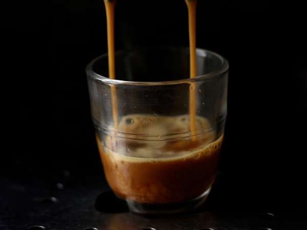 Espresso Martini, a tökéletes koktél a kávé szerelmeseinek - Előkészítés lépés 1