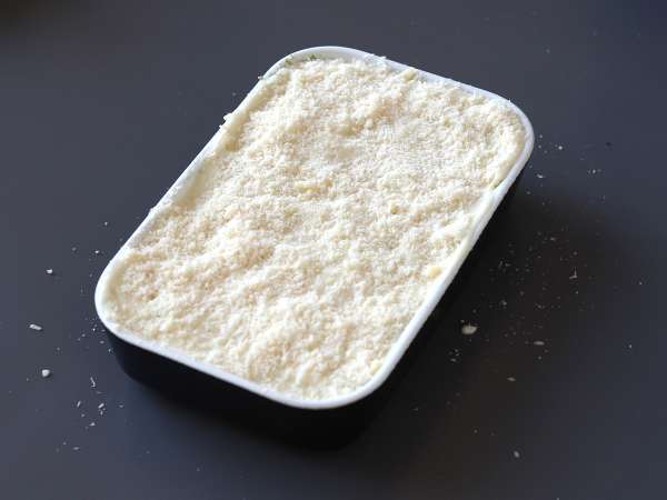 Extra olvadó ricotta és spenótos lasagne - Előkészítés lépés 10