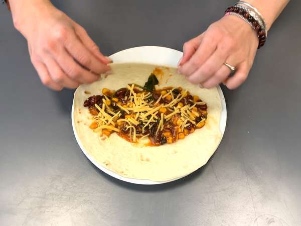 Vegetáriánus enchiladas - Előkészítés lépés 3