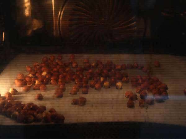 Házi készítésű Ferrero-stílusú rochers - Előkészítés lépés 1