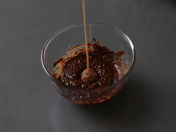 Házi készítésű Ferrero-stílusú rochers - Előkészítés lépés 10