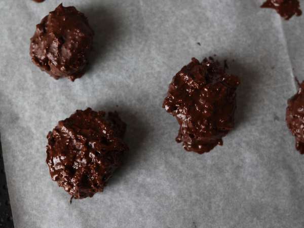 Házi készítésű Ferrero-stílusú rochers - Előkészítés lépés 11