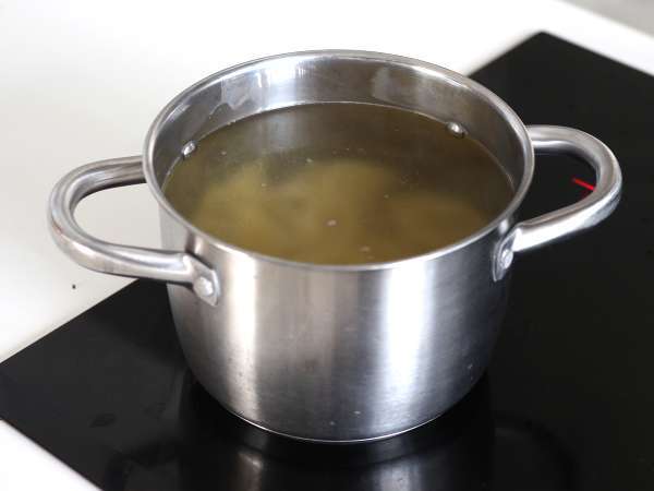 Conchiglioni ricottával és spenóttal töltve: ellenállhatatlan sült vegetáriánus fogás - Előkészítés lépés 3