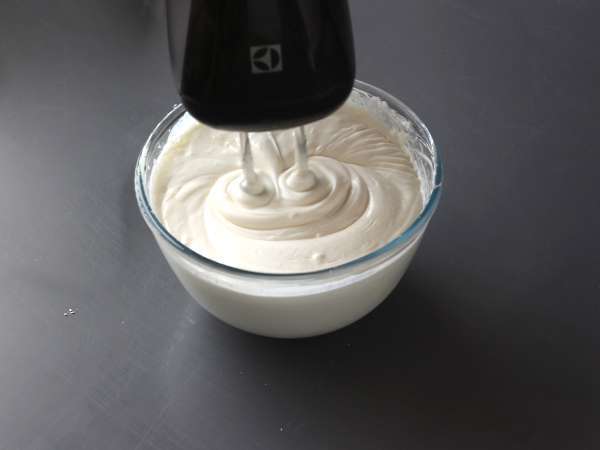 Kókuszos tiramisu Raffaellóval - Előkészítés lépés 2