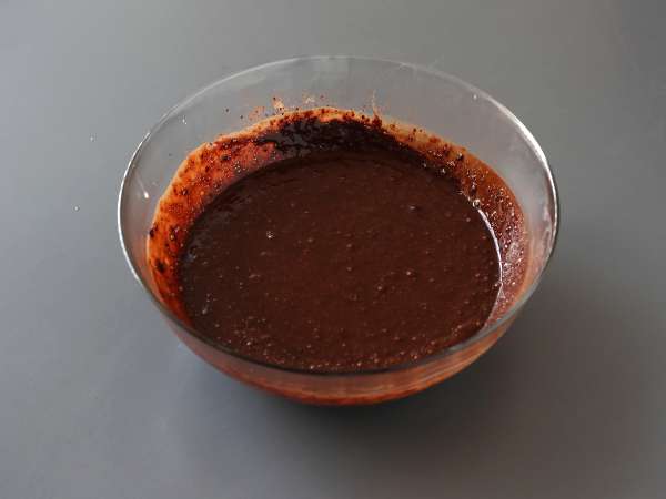 Puha Nega Maluca torta brigadeiro cukormázzal - Előkészítés lépés 2