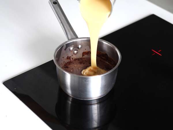 Puha Nega Maluca torta brigadeiro cukormázzal - Előkészítés lépés 7