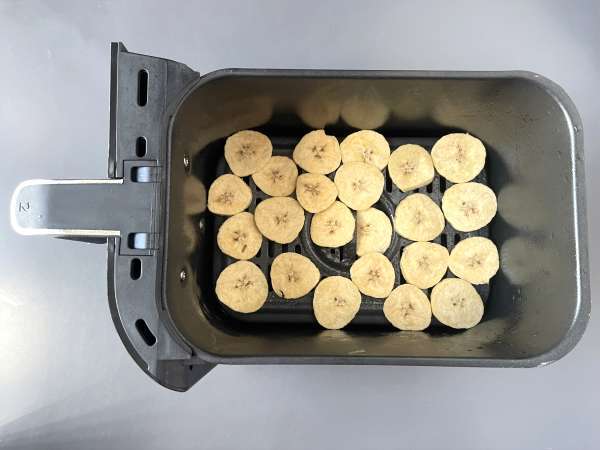 Plantain chips egy légsütőben - Előkészítés lépés 3