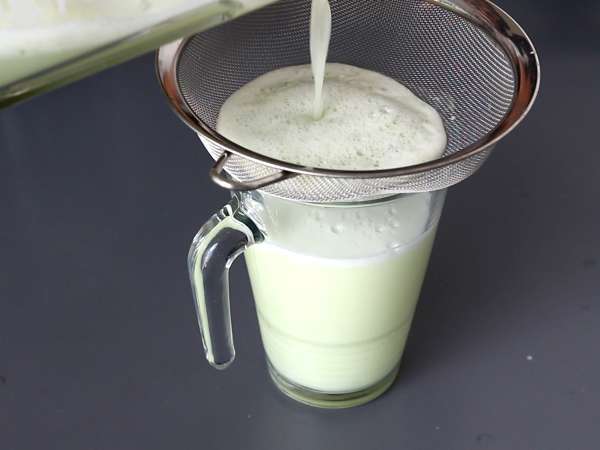 Svájci limonádé sűrített tejjel - Előkészítés lépés 3