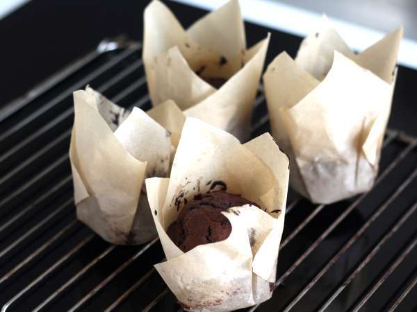 A legjobb csokoládés muffin: hatalmas és nedves - Előkészítés lépés 10