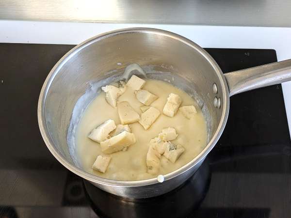 Gorgonzola szósz - Előkészítés lépés 3
