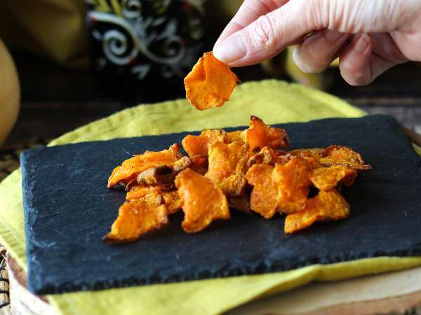 Sütőtök chips a légsütőben: könnyű és ízletes - Előkészítés lépés 6
