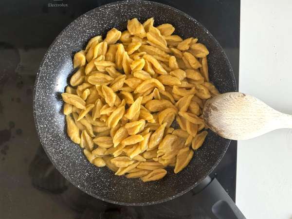 Friss butternut tészta mindössze 2 hozzávalóval - Előkészítés lépés 8