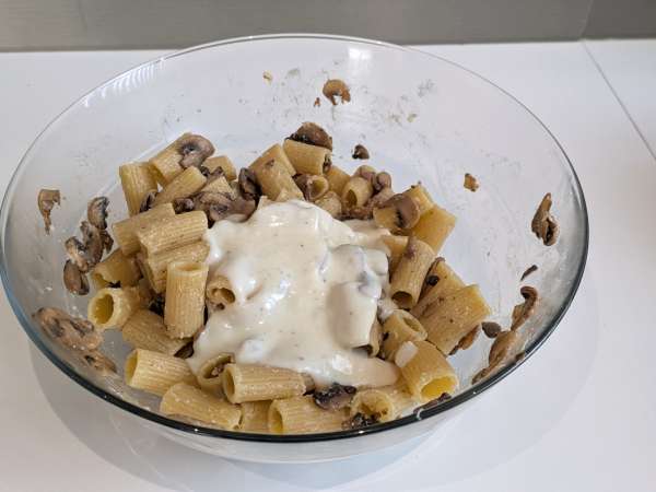 Pasta al forno ai funghi: a tökéletes krémes és zsinóros recept őszre - Előkészítés lépés 7