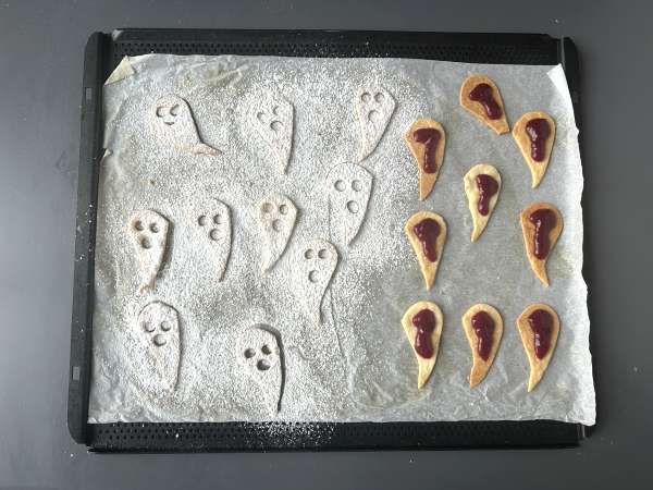 Szellem keksz: a legegyszerűbb és legviccesebb Halloween recept, amit a gyerekekkel készíthetsz el - Előkészítés lépés 5
