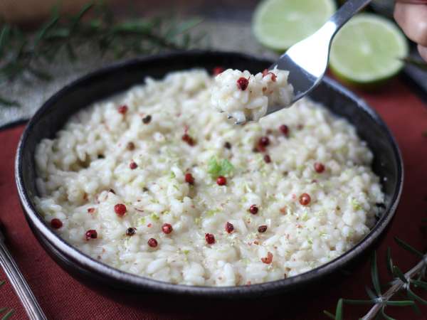 Lime és rózsaszín paprika rizottó: elegáns vegetáriánus recept különleges vacsorákhoz - Előkészítés lépés 7