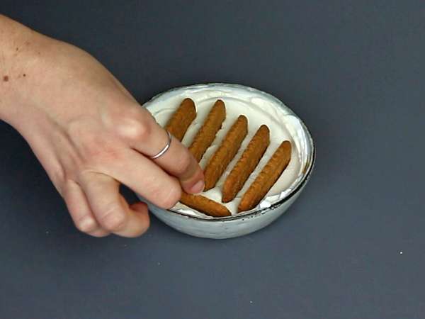 A híres szuperegyszerű japán sajttorta mindössze 2 hozzávalóval - Előkészítés lépés 2