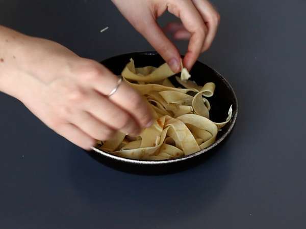Palacsinta tagliatelle csokoládéval és mogyoróval! - Előkészítés lépés 6