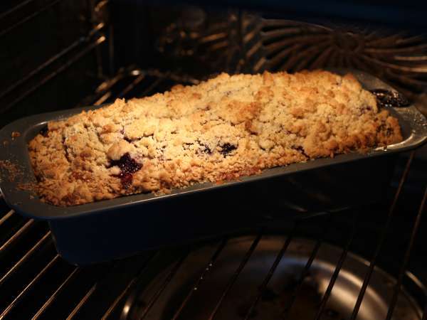 Áfonyás omlós torta: a torta, amely ötvözi a fondantot, a puhaságot és a ropogást! - Előkészítés lépés 8