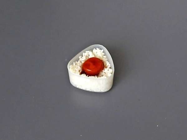Onigiri szójaszószban tartósított tojássárgájával - Előkészítés lépés 5