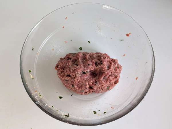 Húsgombócok légsütőben édes és savanyú barbecue mártással: egyszerű és ízletes recept - Előkészítés lépés 4