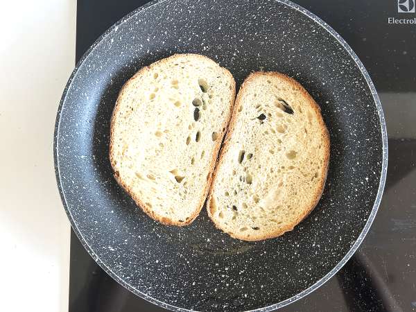 Spárga, citrom és bazsalikom ricotta tartinok - Előkészítés lépés 4