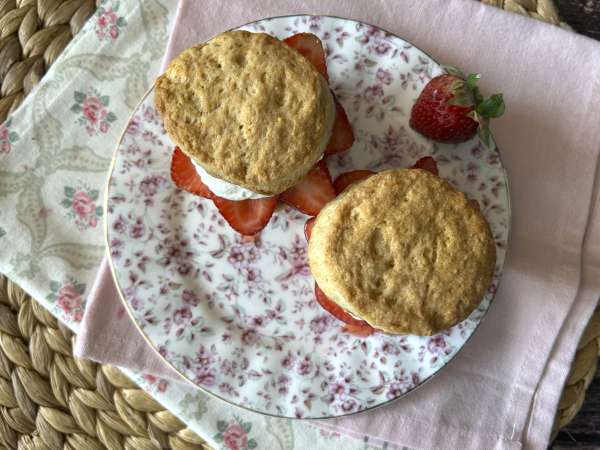 Strawberry shortcake, az amerikai eperkrémes shortcake, amely soha nem hibázik. - Előkészítés lépés 10