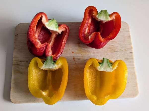 Sült vegetáriánus töltött paprika: az egyszerű és ízletes recept zöldségekkel és mozzarella sajttal - Előkészítés lépés 1