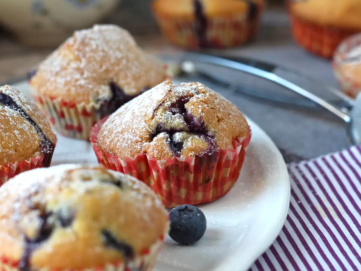 Áfonyás muffinok, a pireneusi pite mini változata!