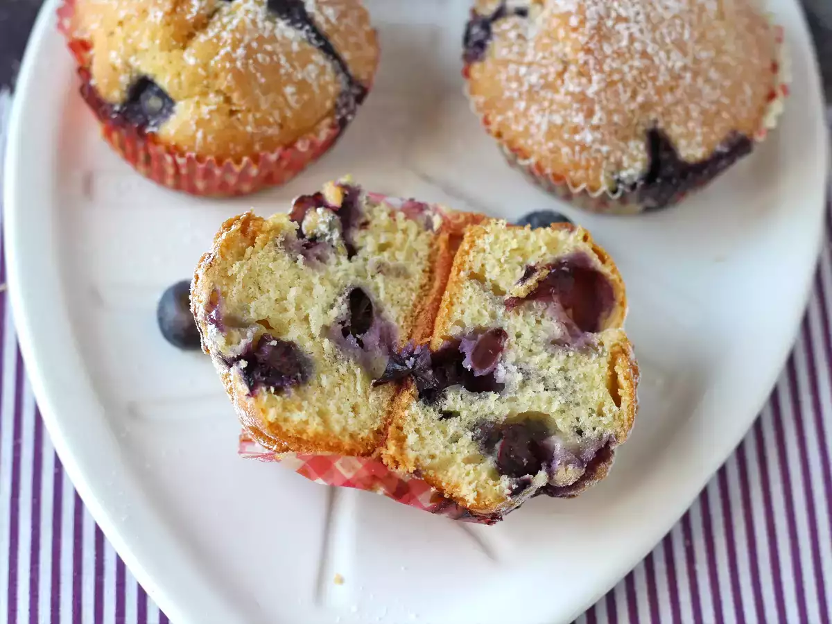 Áfonyás muffinok, a pireneusi pite mini változata! - fotó 2