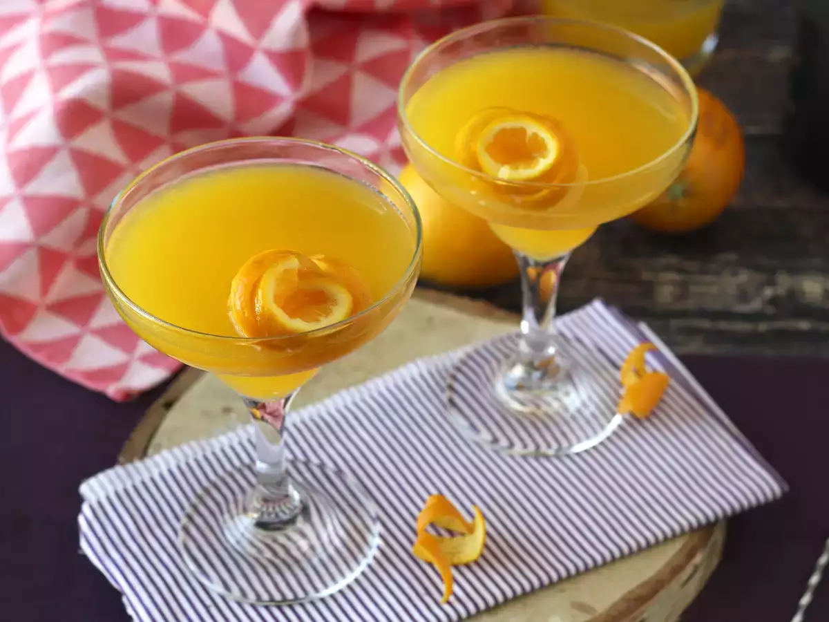 Agua de Valencia, a mediterrán koktél kavával és naranccsal, amelyet otthon is elkészíthet. - fotó 4
