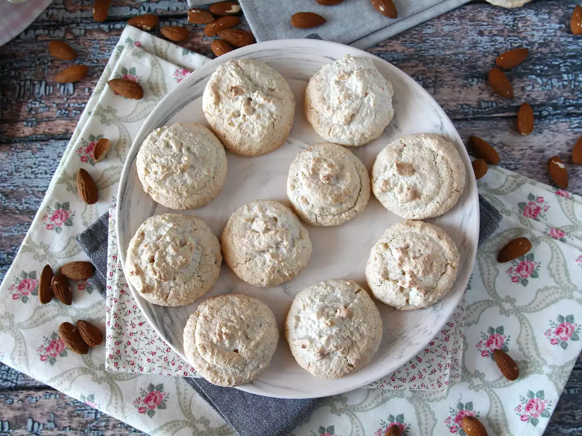 Amaretti, olasz mandulás finomságok, tökéletes kávéhoz! - fotó 5