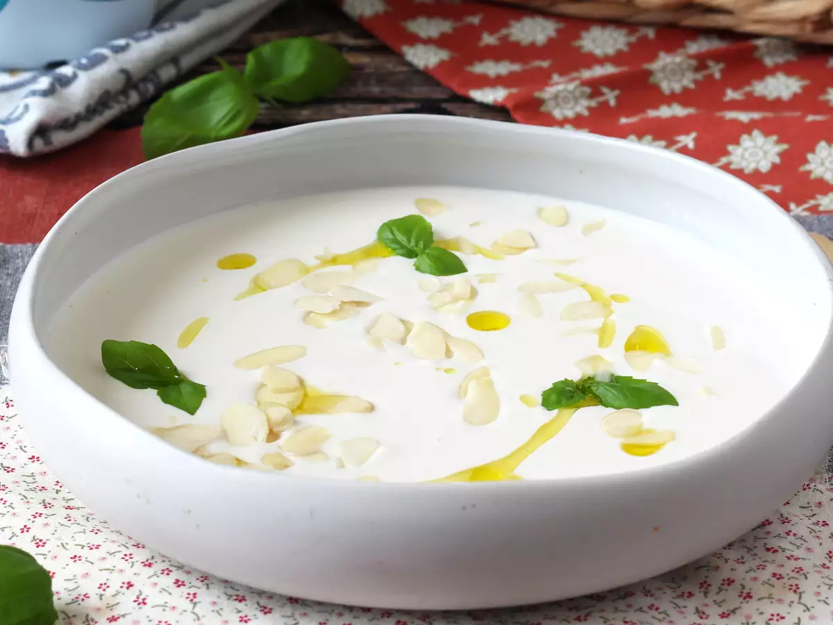 Andalúziai Ajoblanco: a hideg leves, amit nyáron mindig is akartál - fotó 2