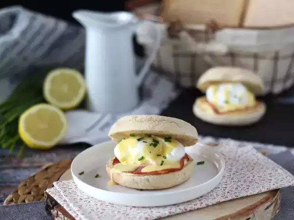 Recept Benedict tojás: a tökéletes reggeli recept!