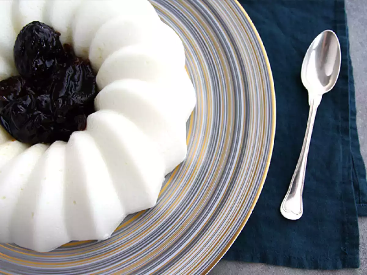 Blanc manger kókusz és aszalt szilva coulis - fotó 6