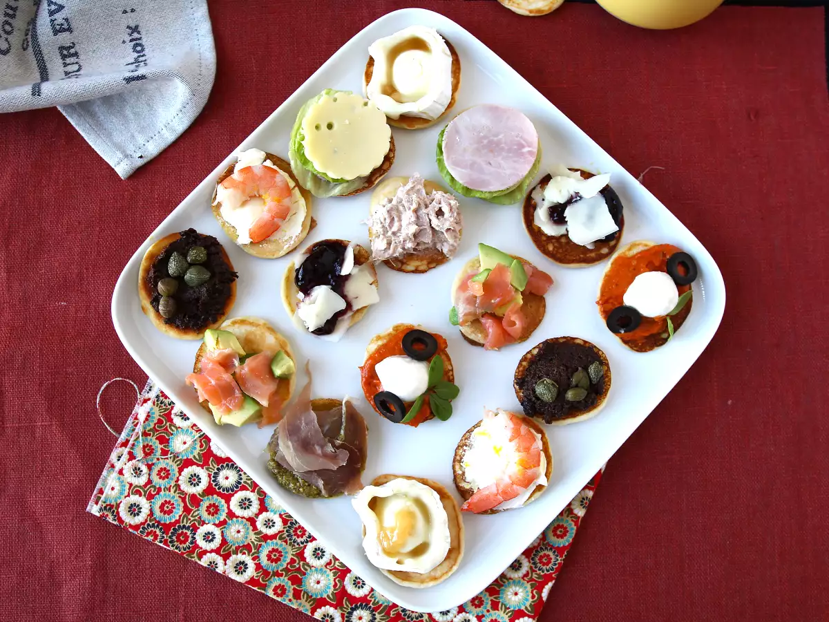 Blini tál töltelékkel, a tökéletes változatos aperitif az ünnepi szezonban - fotó 5