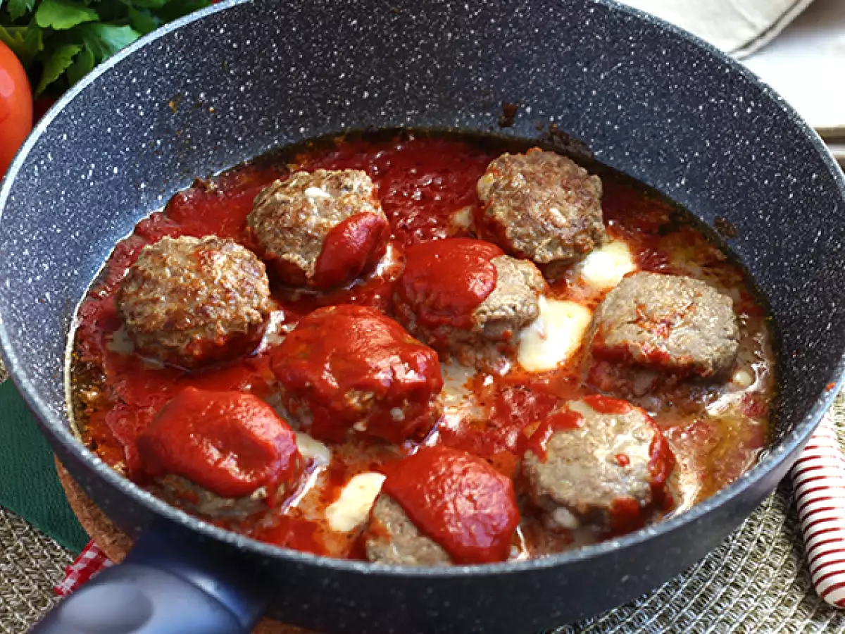Borjúhúsgombóc mozzarellával töltve - fotó 4
