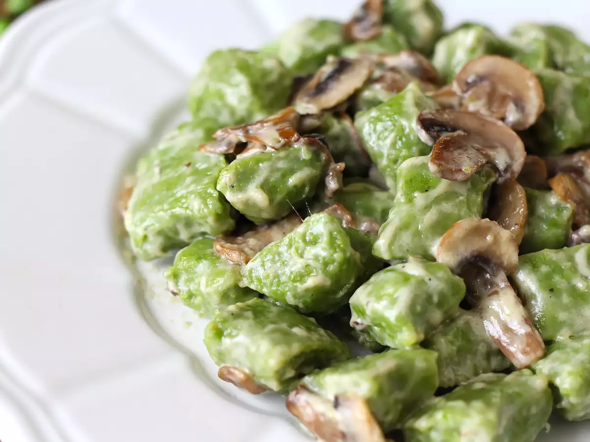Borsó gnocchi gombamártással - fotó 5
