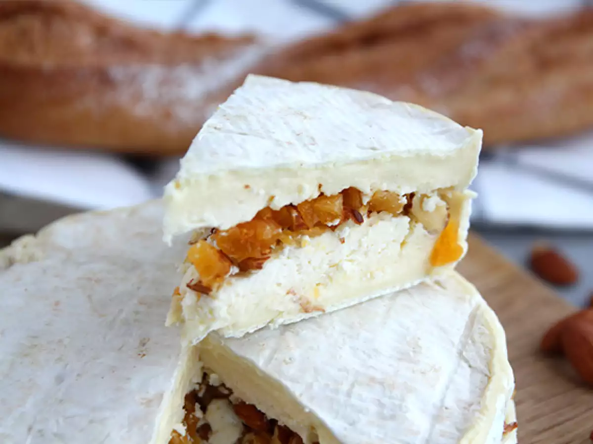 Brie sárgabarackos és mandulás töltelékkel - fotó 2
